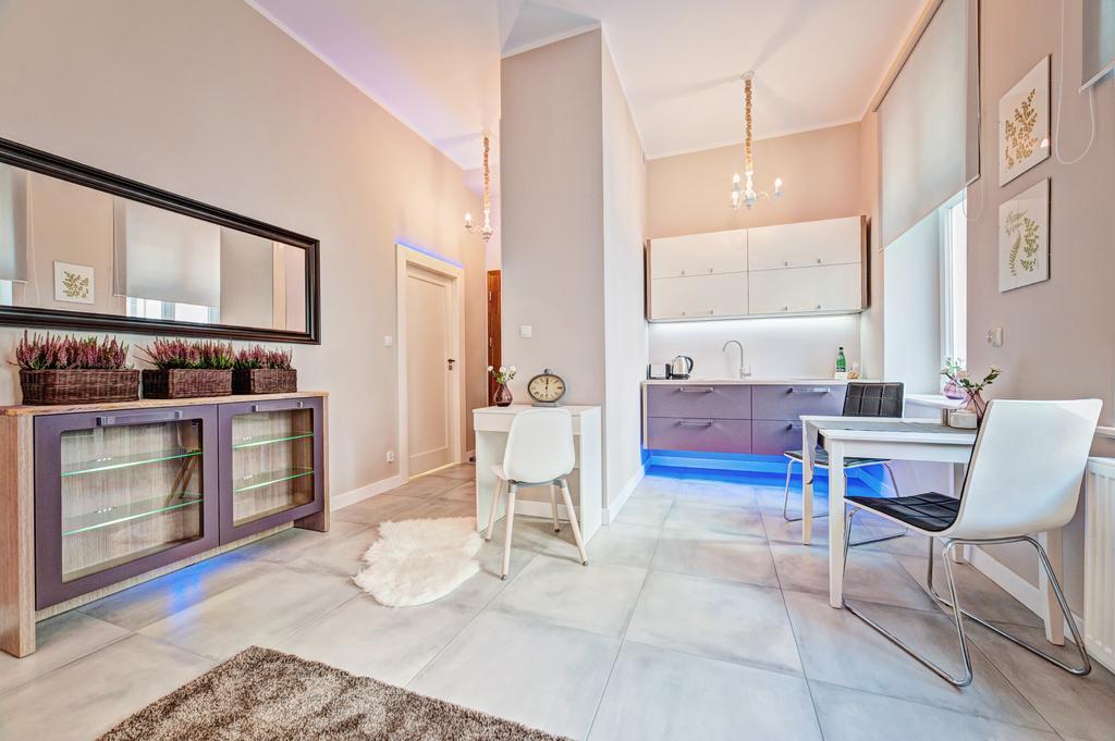 E-Apartamenty Swiety Marcin Познань Экстерьер фото