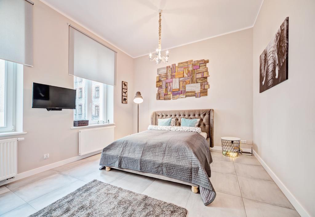 E-Apartamenty Swiety Marcin Познань Экстерьер фото