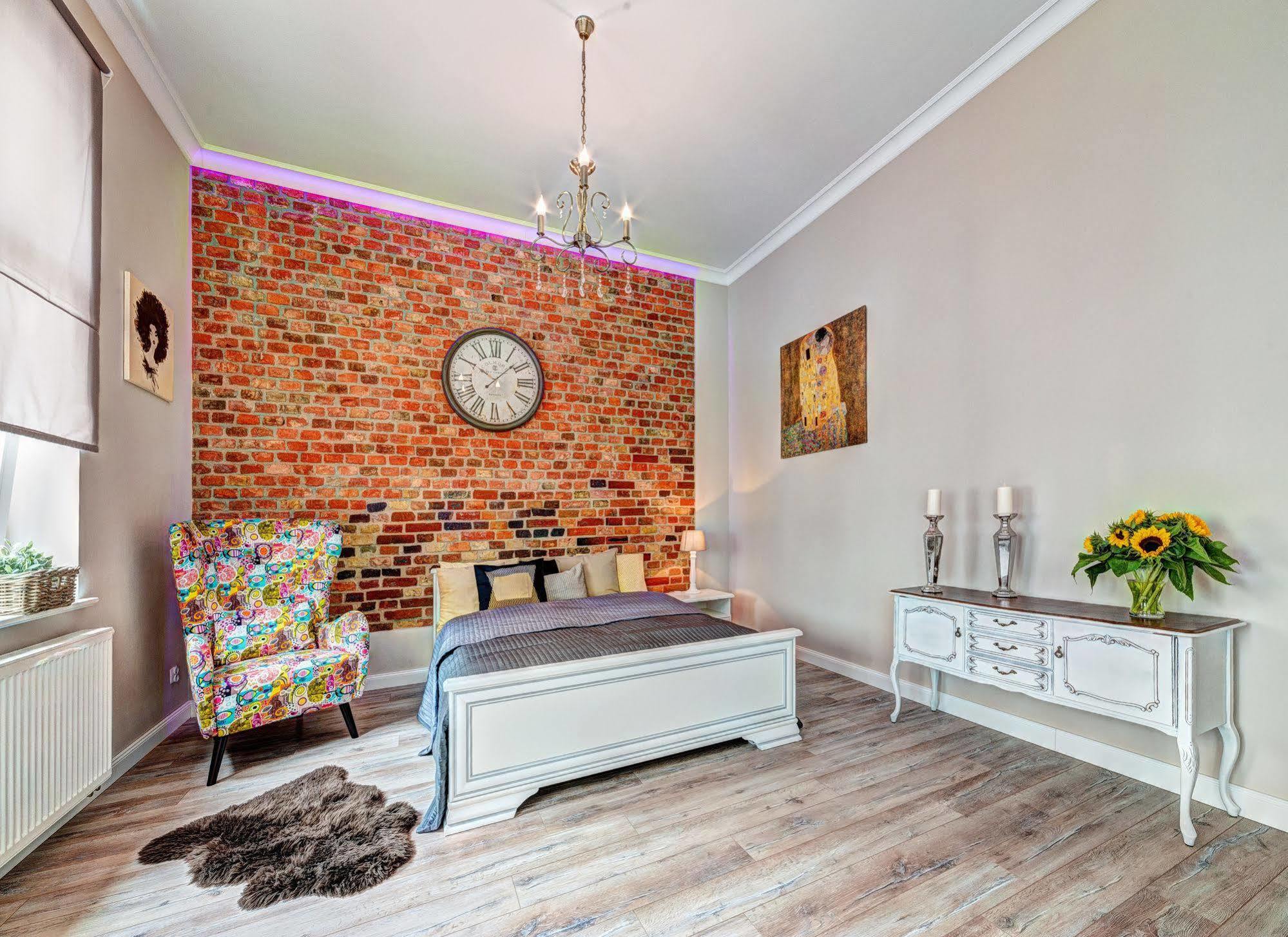 E-Apartamenty Swiety Marcin Познань Экстерьер фото